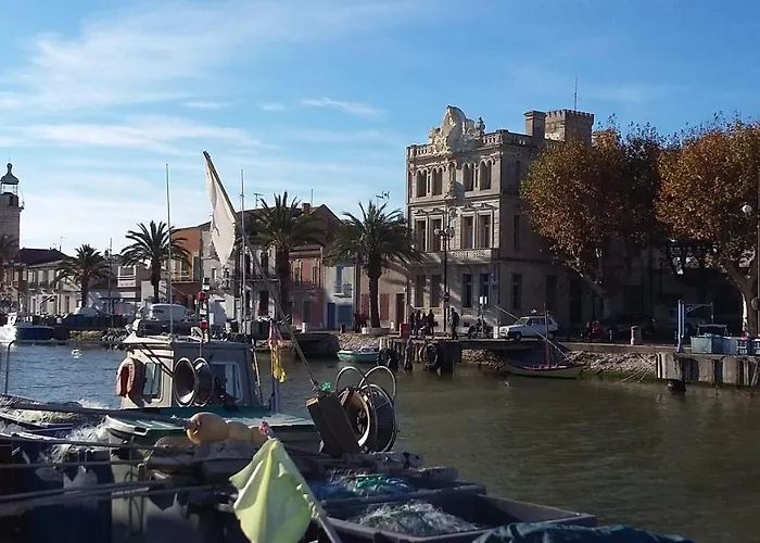 43 Climatise Terrasse Vue * Le Grau-du-Roi